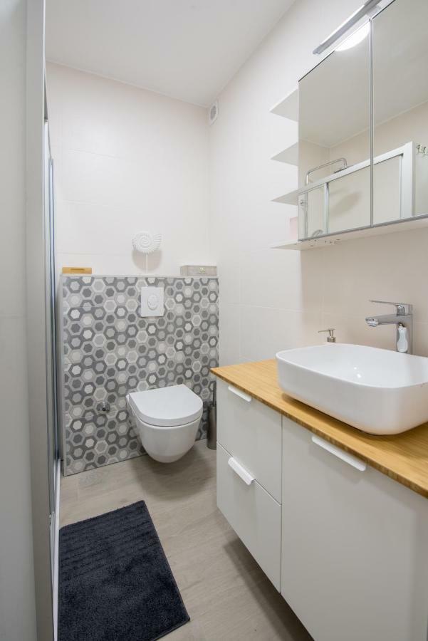 Art Design Apartments Пула Екстериор снимка