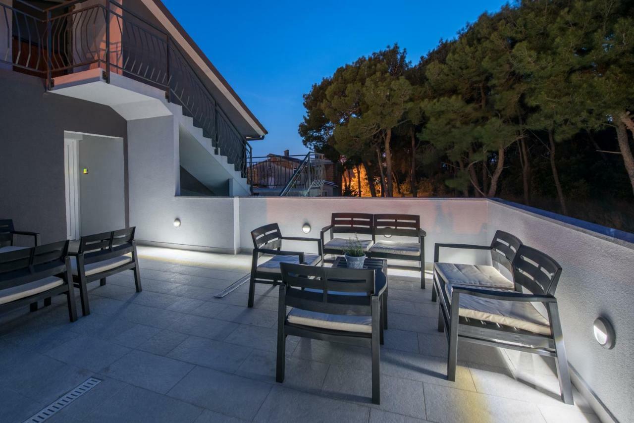 Art Design Apartments Пула Екстериор снимка