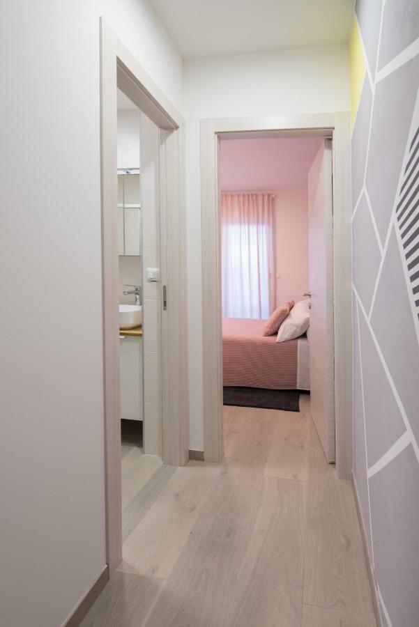 Art Design Apartments Пула Екстериор снимка